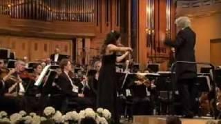 Suyoen Kim | Beethoven Violin Concerto | 3rd Mvt | Queen Elisabeth Comp | 1 of 2 | 2009