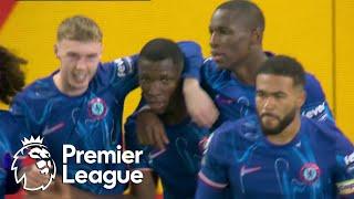 Moises Caicedo rockets Chelsea level against Manchester United | Premier League | NBC Sports