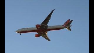 Air India AI187 arriving from Delhi, landing in Toronto #boeing777300er