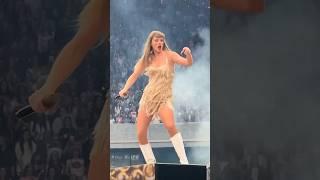 Taylor Swift REACTS to her "embarrassing" dance #taylorswift