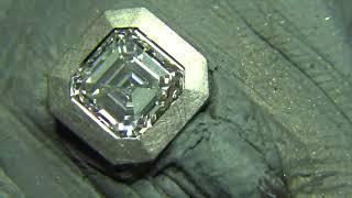 HOW TO SET AN OCTAGONAL DIAMOND IN 18KT WHITEGOLD - THE DIAMOND SETTER