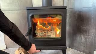 მოდელი ნორვეგიული ბრენდი  JOTUL F 205  თუჯის ღუმელი შუშა არ იმურება90 კ.მ ათბობსფასი