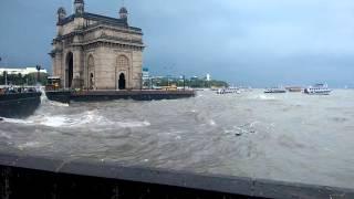 Day at Gateway of India