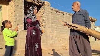 The generous man: "He gave the sticks to Zahra and Kausar