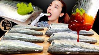 [Mukbang]뼈째 씹어먹는 햇전어회 먹방!(전어는 통으로 먹어야 제 맛!)Raw Gizzard shad, SASHIMI RAW Fish SEAFOOD ASMR | 쎄미