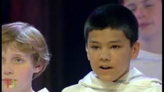 3.Angel Voices - ''Far Away''. ( Libera in concert ).