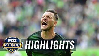 Wolfsburg's Daniel Ginczek scores late goal for a win vs. Schalke 04 | 2018-19 Bundesliga Highlights