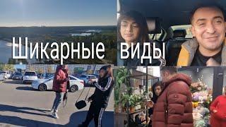 Солнечный  день, едем  в гости...а кому  не скажу ...!??Шикарный  вид  из окна 