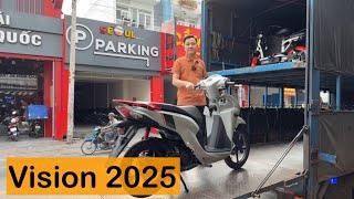 Vision 2025 giá rẻ bất ngờ - Nam hihi