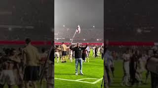 Luciano e a Bandeira - SPFC