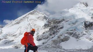 Everest expedition in Marathi