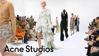 Acne Studios Women’s Spring Summer 2025 Show