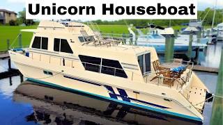 Affordable Turbo! Houseboat Twin Diesels Inboard | Harbor Pilot Yacht Tours