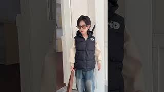 北臉風中大童刺繡拼色連帽羽絨背心