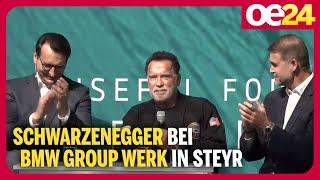 Schwarzenegger bei BMW Group Werk in Steyr