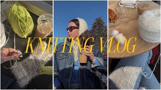 KNITTING VLOG | cozy winter knits, trying new things, yarn haul️