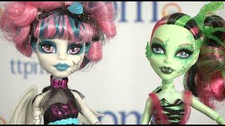 Monster High Zombie Shake Rochelle Goyle & Venus McFlytrap from Mattel