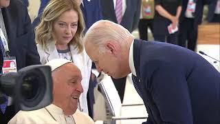 GIORGIA MELONI INTRODUCE PAPA FRANCESCO AL G7 IN PUGLIA