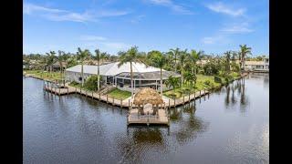 Luxury Waterfront Living - 268 Ft of Water Frontage and 1/3 of an Acre Property | 5111 Calusa Ct