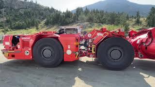 Sandvik LH410 unloading