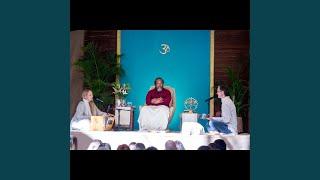 Gayatri Mantra (Live at Sri Mooji Sat Sang Lisbon, Portugal)