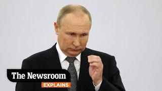 Vladimir Putin seen shaking, struggling to stand