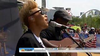 Emeli Sandé - Wonder live at London Olympic Village in 2012 (acoustic)