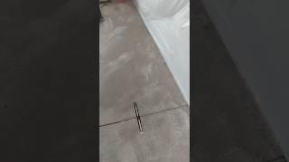 Дилатационный дюбель Mapei