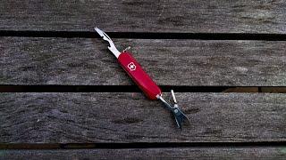 Victorinox Jetsetter Swiss Army Knife TSA-Friendly Multitool Review!