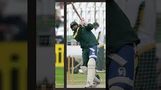 "Inzamam-ul-Haq’s Classic Batting Style! #shorts | Pakistan Cricket | Email Cricket |