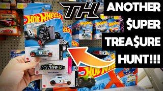 A WALMART DUMP BIN HAD A HOT WHEELS ‘32 FORD SUPER TREASURE HUNT!! AERO SCULPT KEYCHAIN’S INCOMING!!