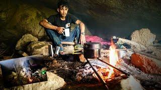 គេងក្នុងរូងភ្នំម្នាក់ឯង Sleeping in a cave in the mountain at solo Vlog Eps 41 pheakdey official