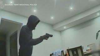 Video shows frightening home invasion in Markham, Ontario