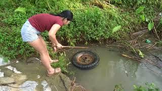 Genius Girl - Technology to Make a Mobile Home from Two Car Tires Soaked in Water for 5 Years 