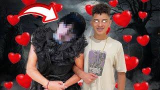 YOU WON’T BELIEVE WHO HE’S DATING!!