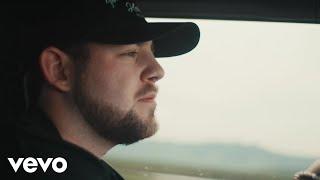 Kameron Marlowe - Broke Down in a Truck (Official Visualizer)