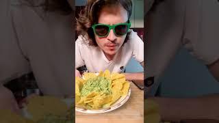 COMO FAZER GUACAMOLE ORIGINAL - Receita de guacamole mexicano super fácil e deliciosa com tortilhas.