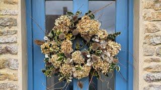 Christmas flowers and my door wreath - how I make, top tips, singing and more xxx