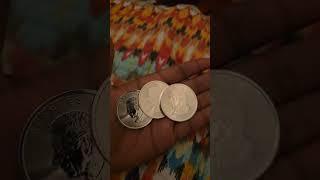 Stacking Canadian Silver Rounds