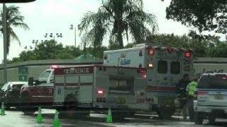 Lee County EMS Ambulance Medic 27 responding in Fort Myers + accident scene