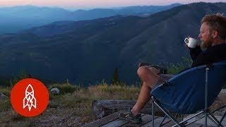 Ensamt jobb på bergstoppen