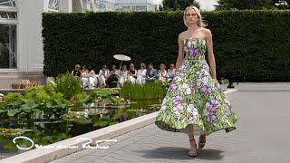 Oscar de la Renta Pre-Spring 2025 Runway Show