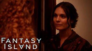 Fantasy Island | Isabel and Rachel Have Their First Kiss