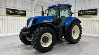 NEW HOLLAND T7030 WALK AROUND