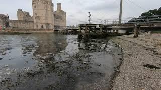 Walk along the beach in Caernarfon - Gwynedd, North Wales