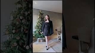 help me pick a Christmas outfit