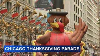 Chicago Thanksgiving Parade marches in Loop