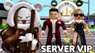 ENTRO IN UN MONDO SOLO VIP E MI BULLIZANO SU BROOKHAVEN ROBLOX!