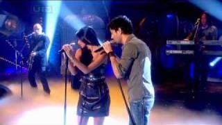 Enrique Inglesias & Nicole Scherzinger - Heartbeat (Live @ Paul O'Grady)