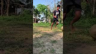 Easy football skill ️ #cr7fans #football #footballvideos #footballskill #skill #footballskills #No